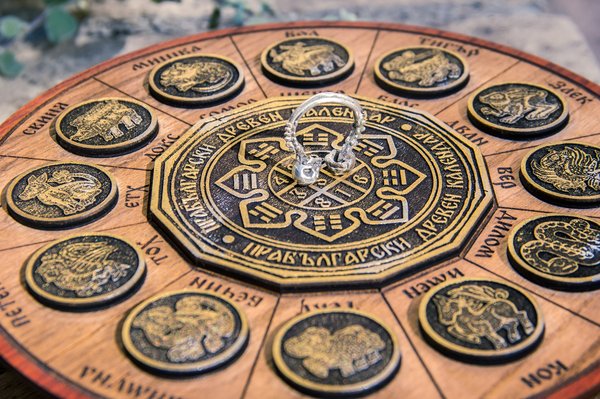 Révolution solaire : découvrez l'avenir avec l'astrologie